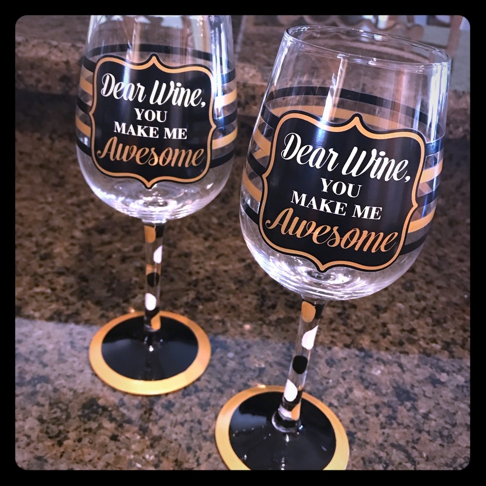 (2)🍷Wine Glasses🍷